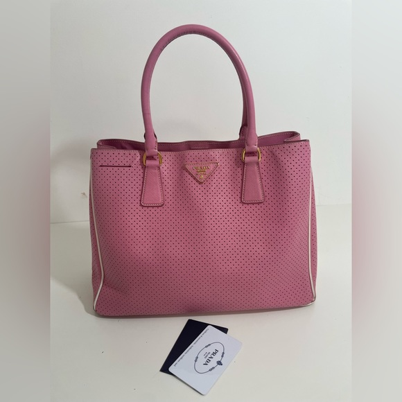 🌸Prada Lux Open Tote Saffiano Leather 🌸 - Picture 1 of 14